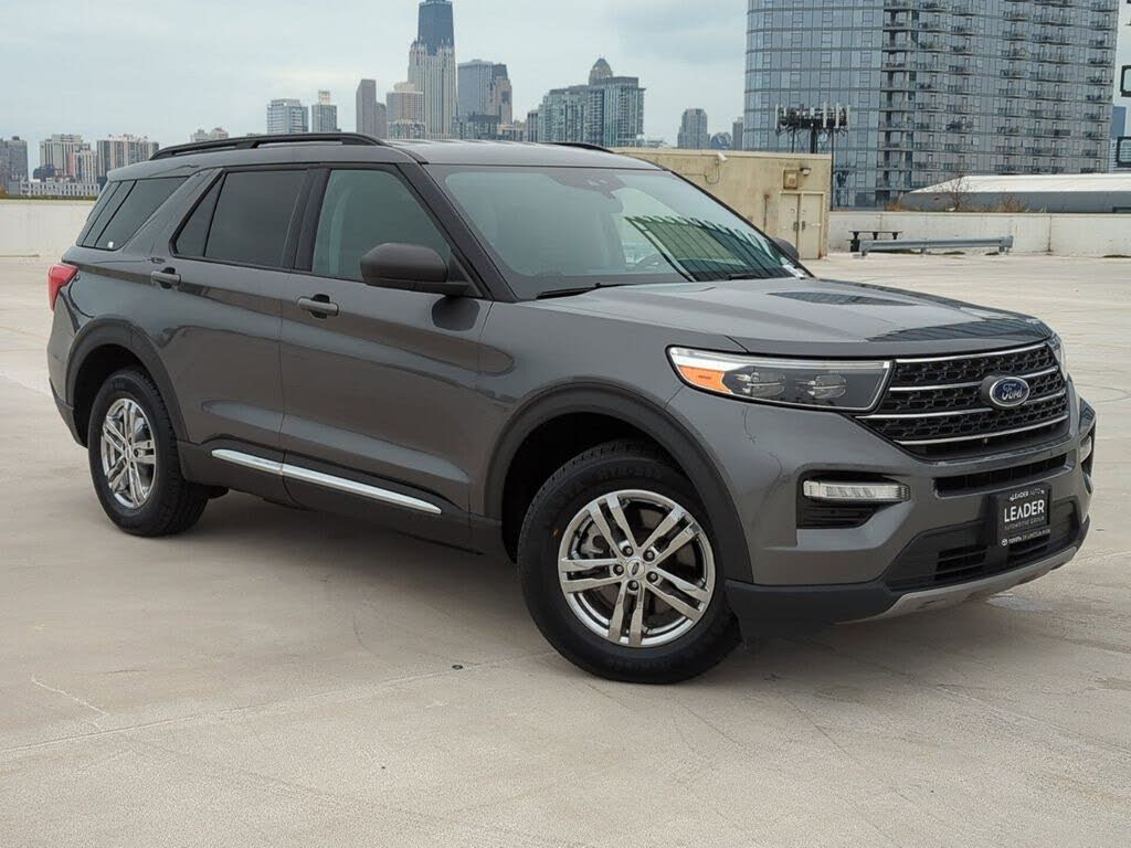 2023 Ford Explorer XLT AWD