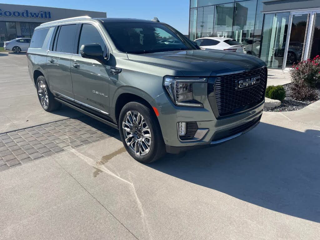 2023 GMC Yukon XL Denali Ultimate 4WD