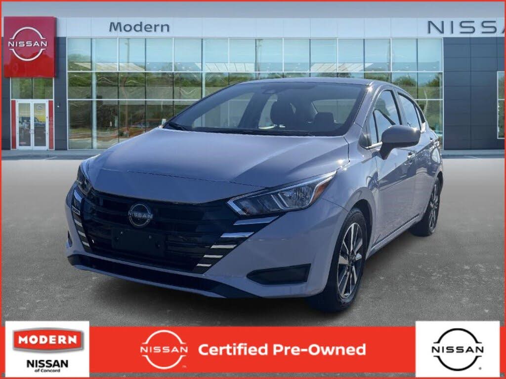 2023 Nissan Versa SV FWD