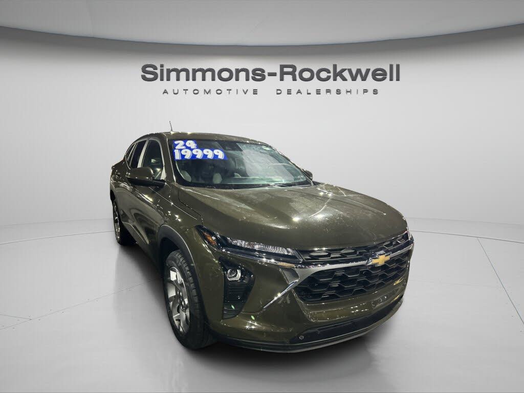 2024 Chevrolet Trax LS FWD