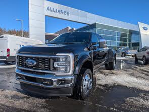 Ford F-450 Super Duty King Ranch Crew Cab LB DRW 4WD