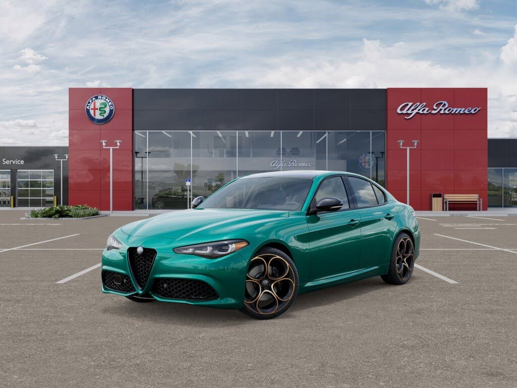 2025 Alfa Romeo Giulia Intensa AWD