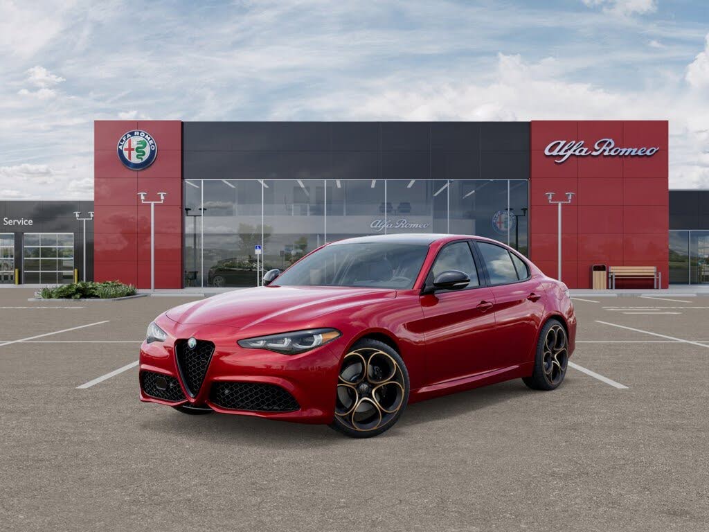 2025 Alfa Romeo Giulia Intensa AWD