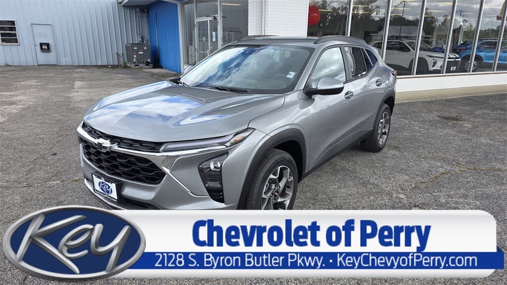 2025 Chevrolet Trax LT FWD