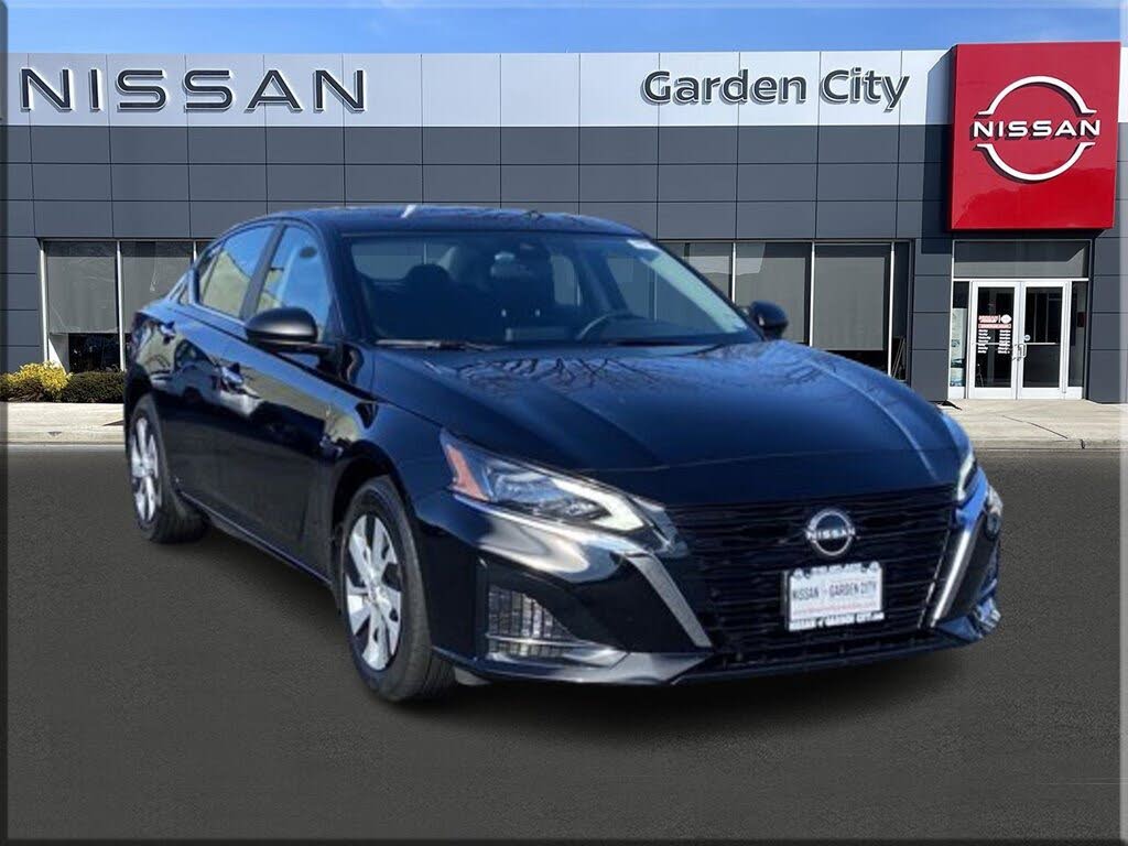 2025 Nissan Altima 2.5 S FWD