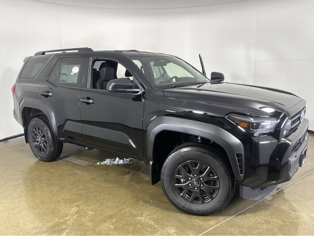 2025 Toyota 4Runner SR5 4WD