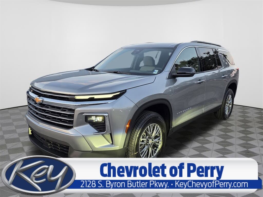 2026 Chevrolet Traverse LT FWD