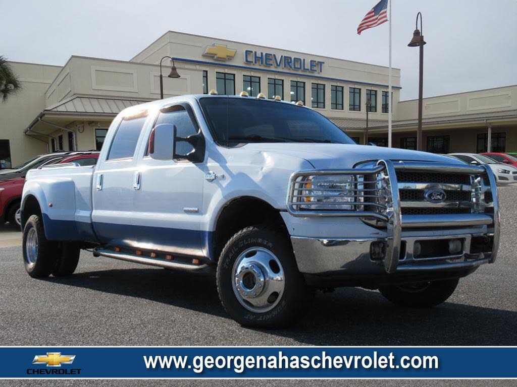 2006 Ford F-350 Super Duty Lariat Crew Cab SB DRW 4WD