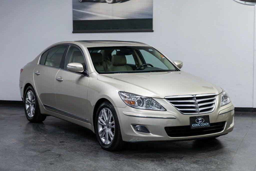 2010 Hyundai Genesis 4.6 Technology RWD