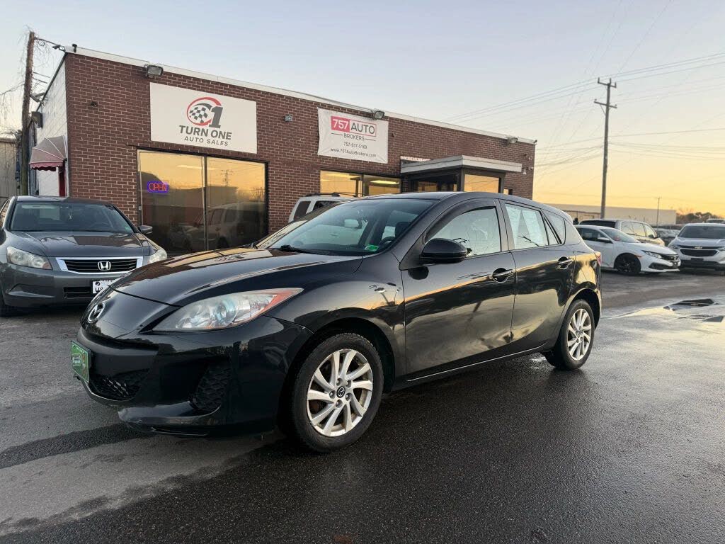 2013 Mazda MAZDA3 s Grand Touring Hatchback