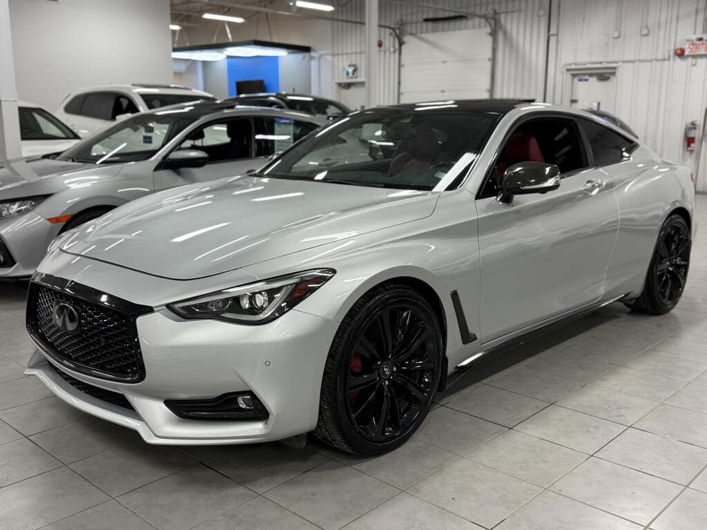 INFINITI Q60 Red Sport 400 Coupe AWD 2018