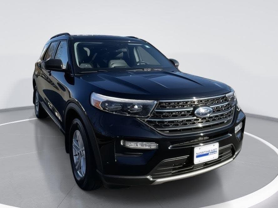 2022 Ford Explorer XLT AWD