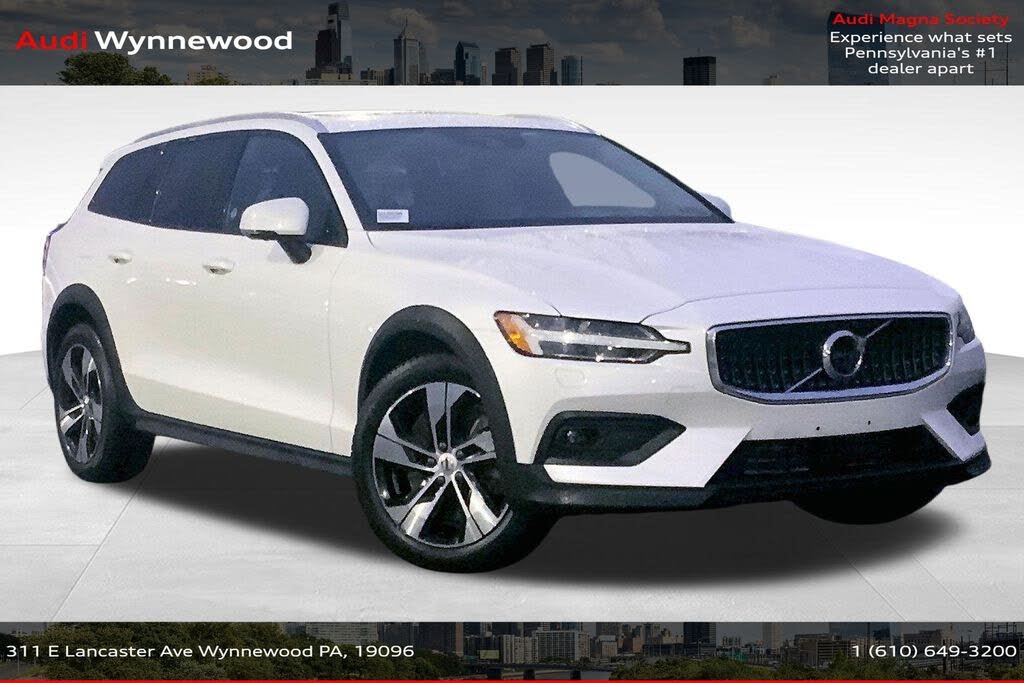 2022 Volvo V60 Cross Country T5 AWD