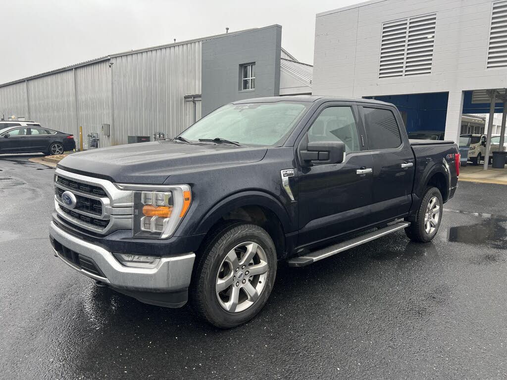 2023 Ford F-150 XLT SuperCrew 4WD