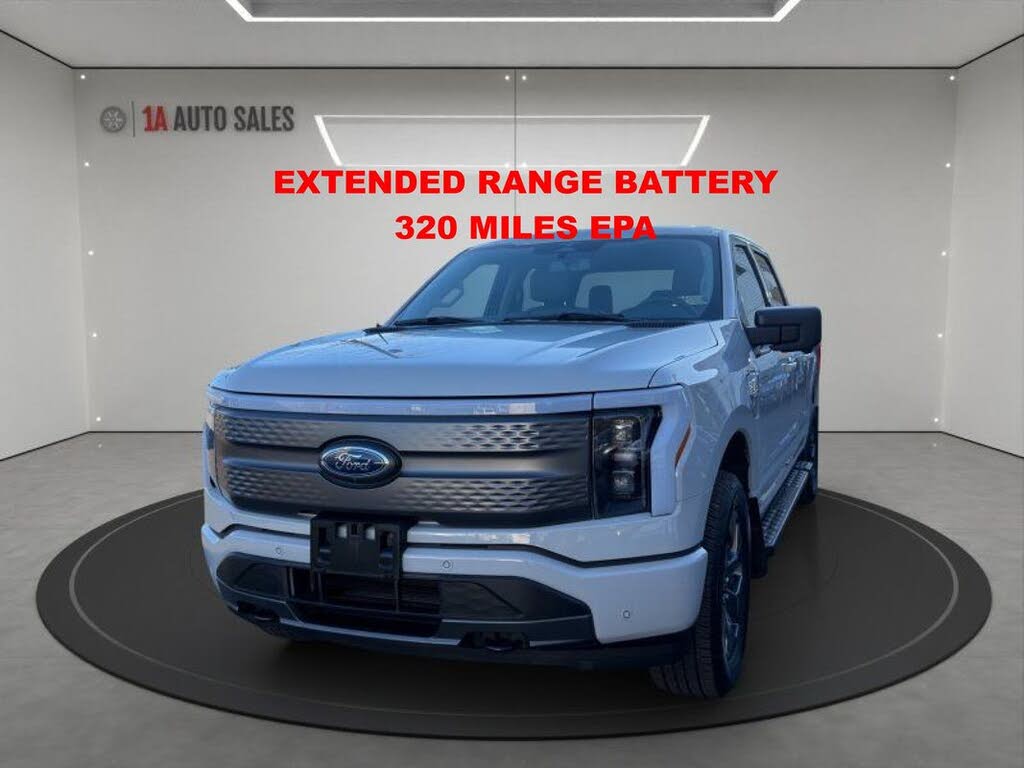 2023 Ford F-150 Lightning XLT SuperCrew AWD