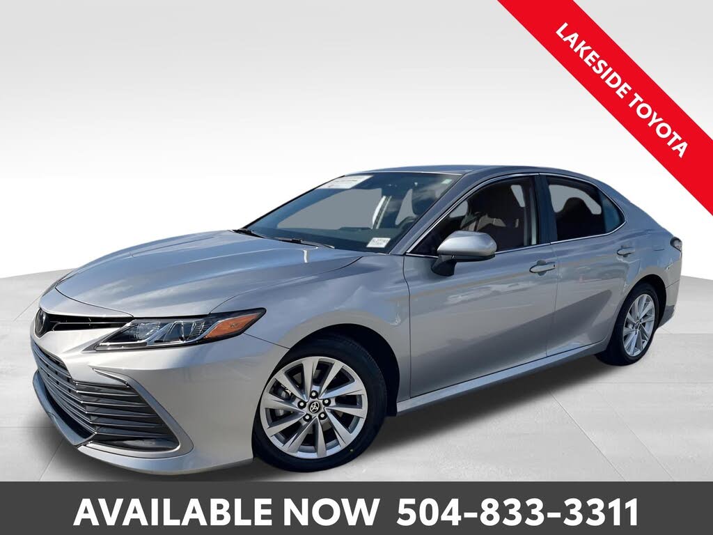 2023 Toyota Camry LE FWD