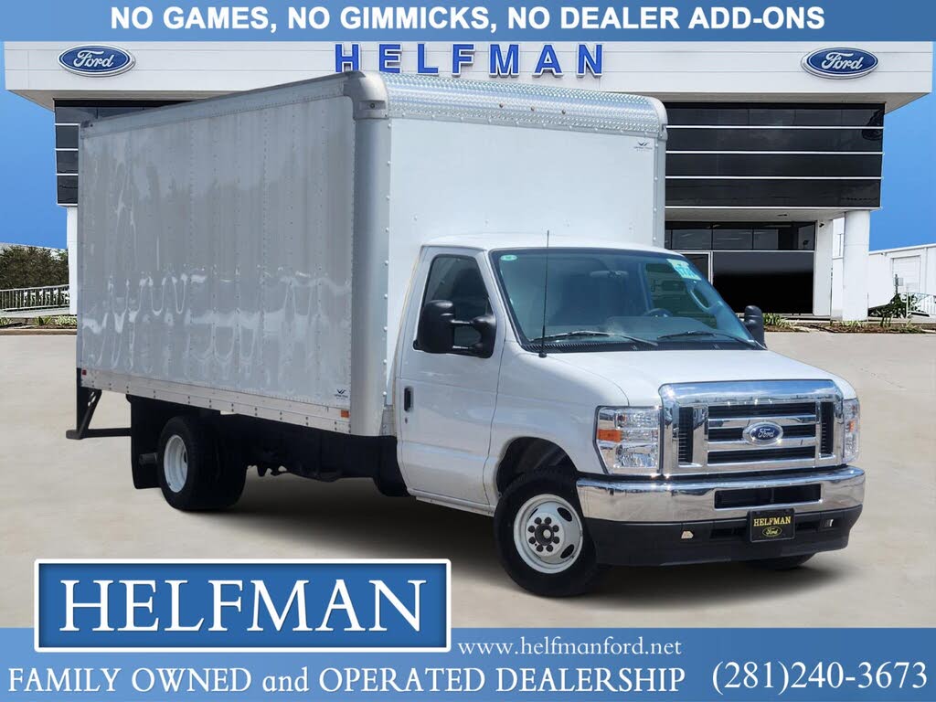 2025 Ford E-Series Chassis E-350 SD Cutaway SB DRW RWD