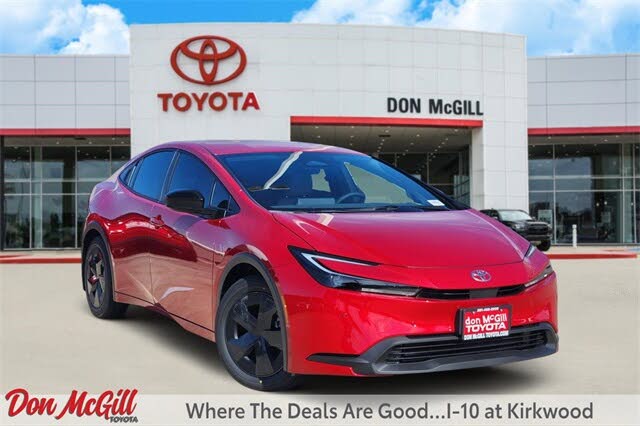 2026 Toyota Prius LE FWD