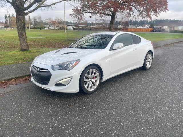 2015 Hyundai Genesis Coupe 3.8 Premium RWD