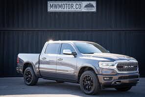 RAM 1500 Limited Crew Cab 4WD