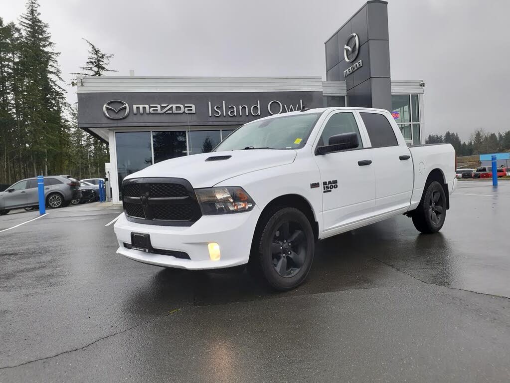 2022 RAM 1500 Classic Express Crew Cab 4WD
