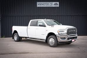 RAM 3500 Laramie Crew Cab LB DRW 4WD