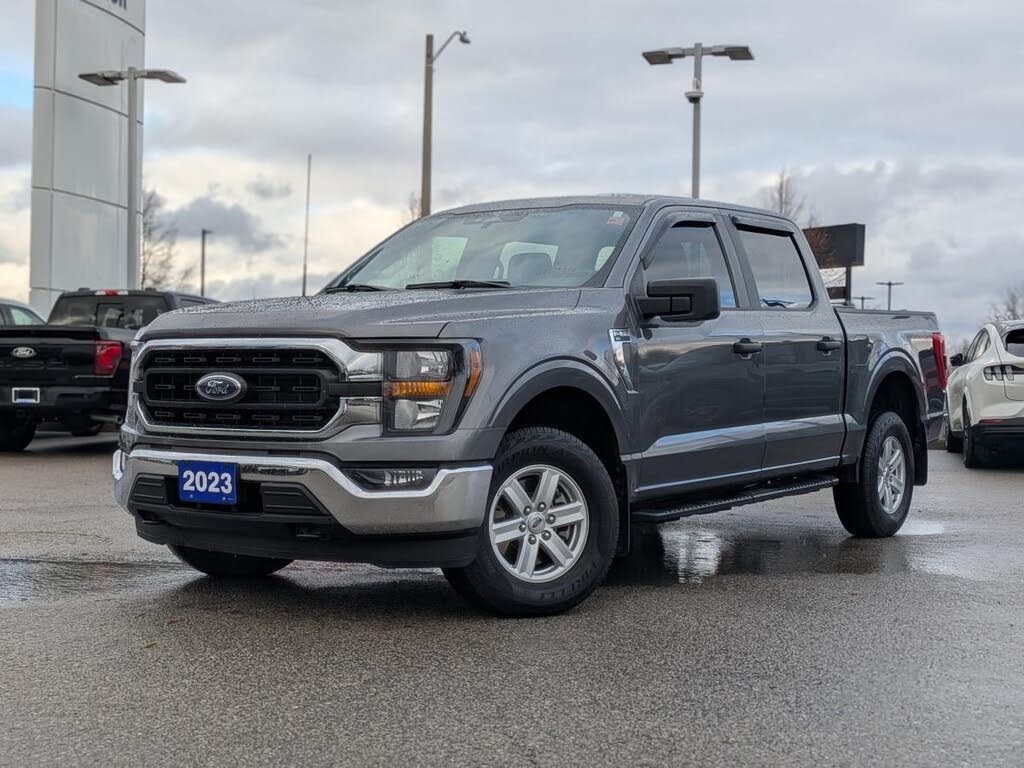 Ford F-150 XLT SuperCrew 4WD 2023