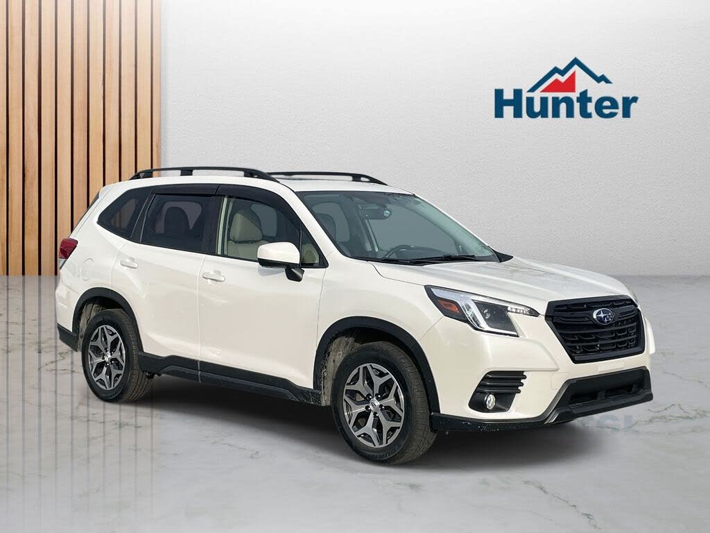 2023 Subaru Forester Premium Crossover AWD