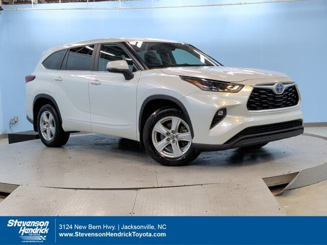 2023 Toyota Highlander Hybrid LE FWD
