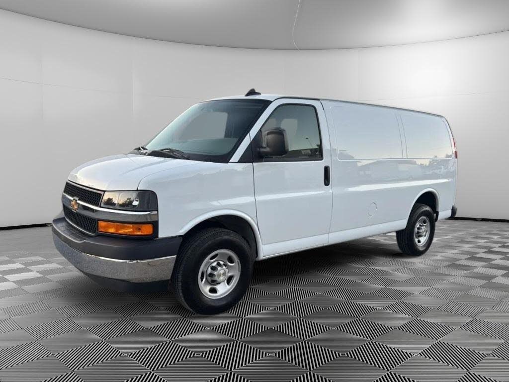 2024 Chevrolet Express Cargo 2500 RWD
