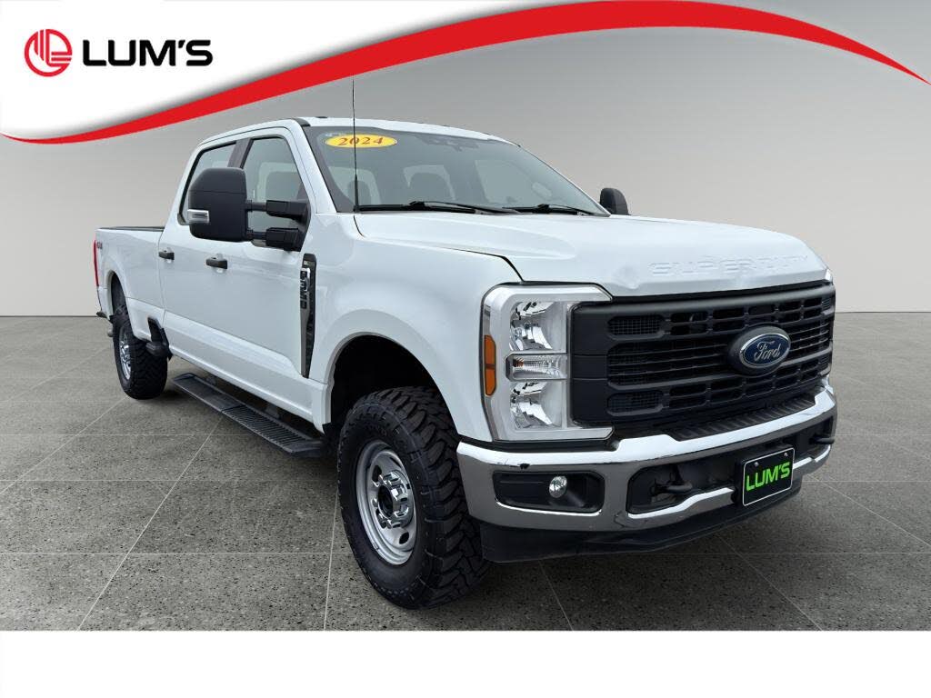 2024 Ford F-350 Super Duty XL Crew Cab 4WD