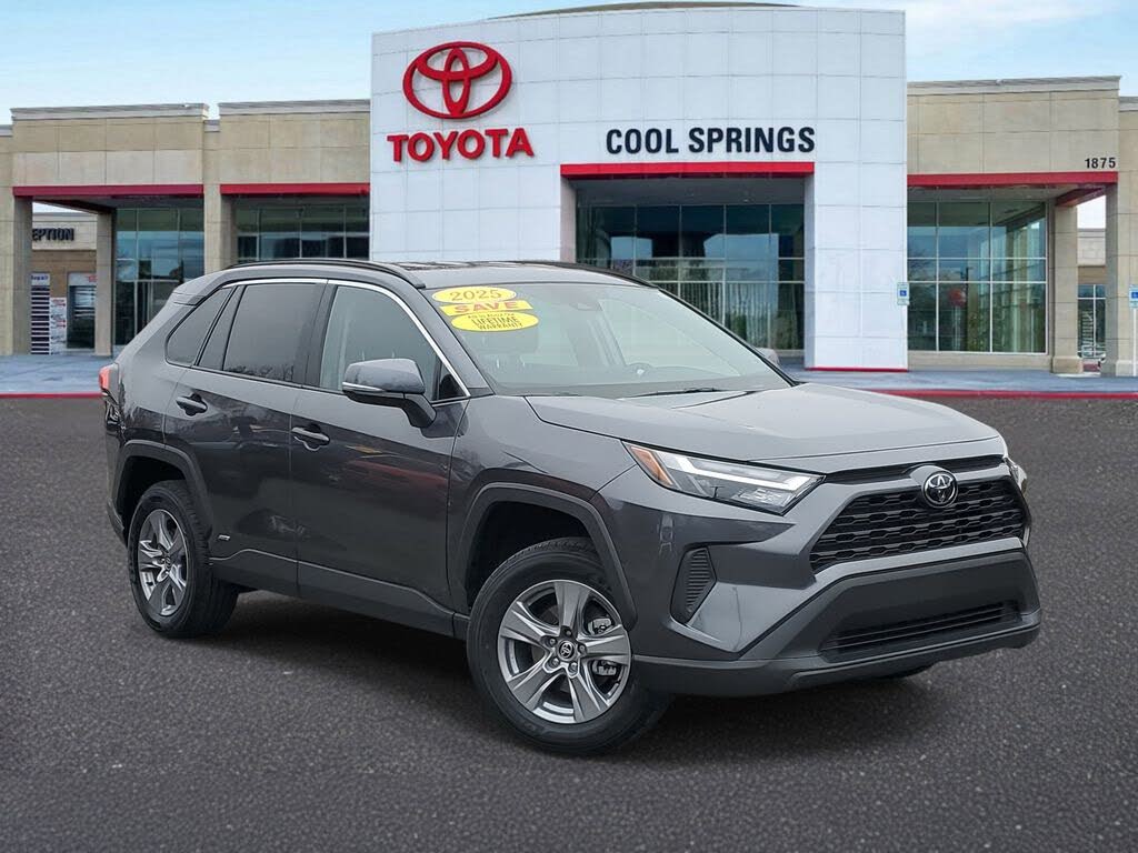 2025 Toyota RAV4 Hybrid XLE AWD