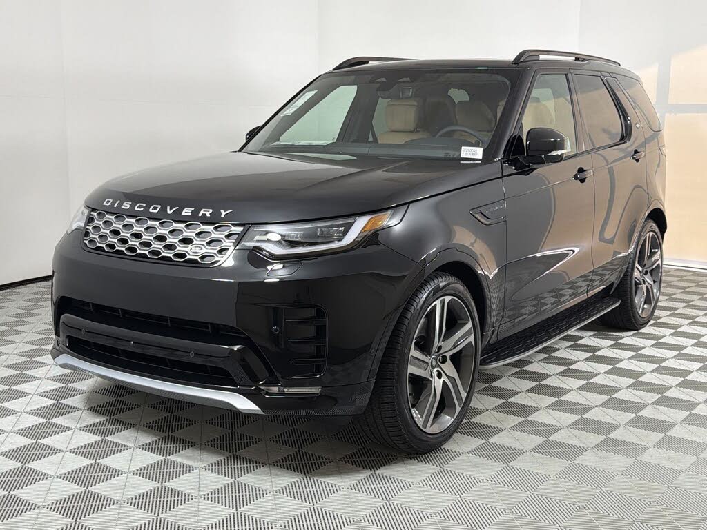 2026 Land Rover Discovery P360 Tempest Edition AWD