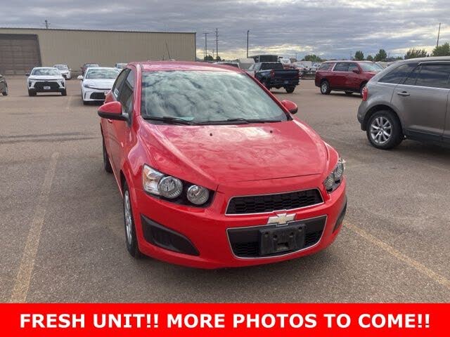2015 Chevrolet Sonic LS Sedan FWD