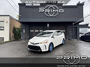 Toyota Prius v Five FWD