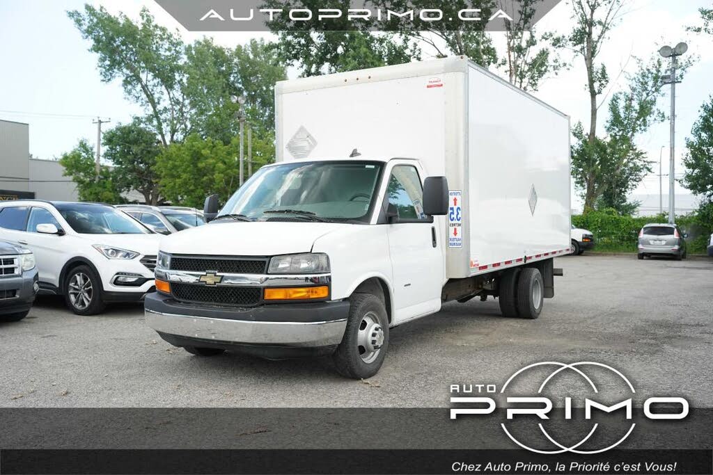 2019 Chevrolet Express Chassis 3500 177 Cutaway RWD