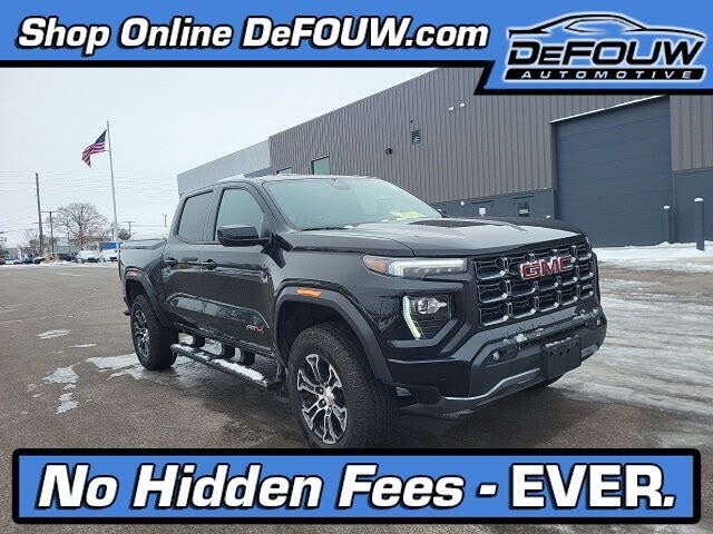 2023 GMC Canyon AT4 Crew Cab 4WD