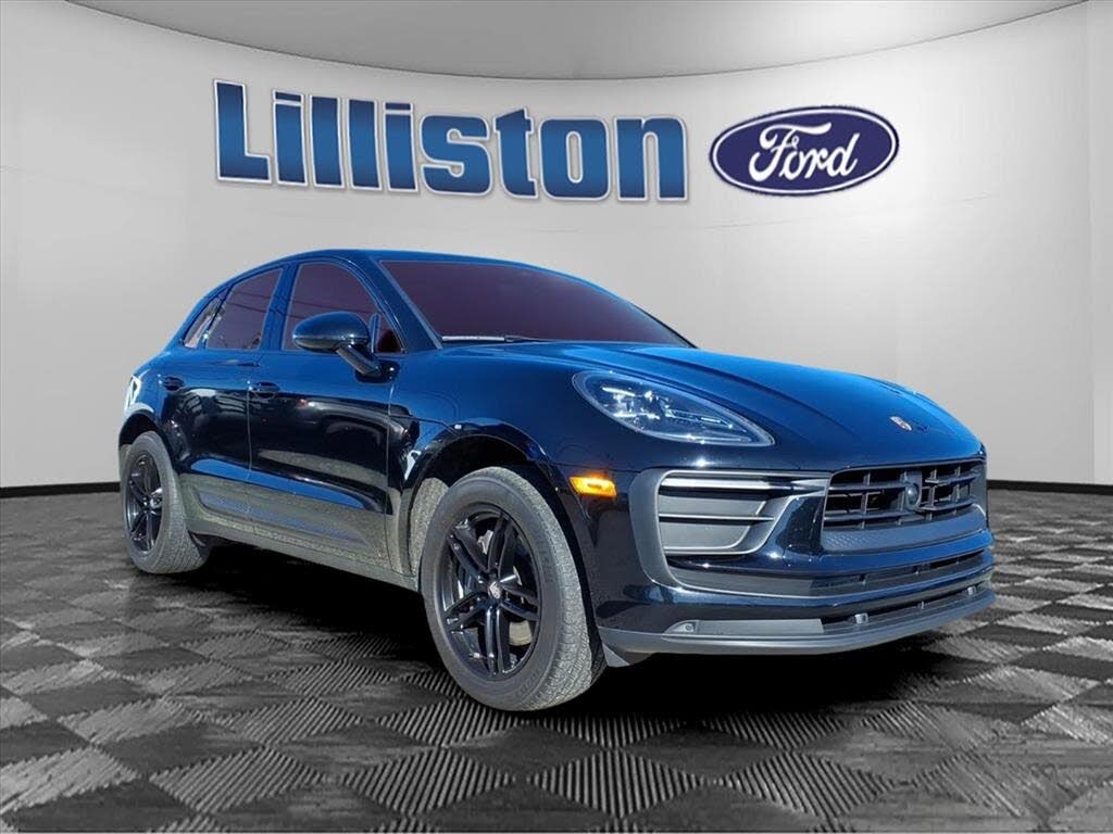 2023 Porsche Macan T AWD