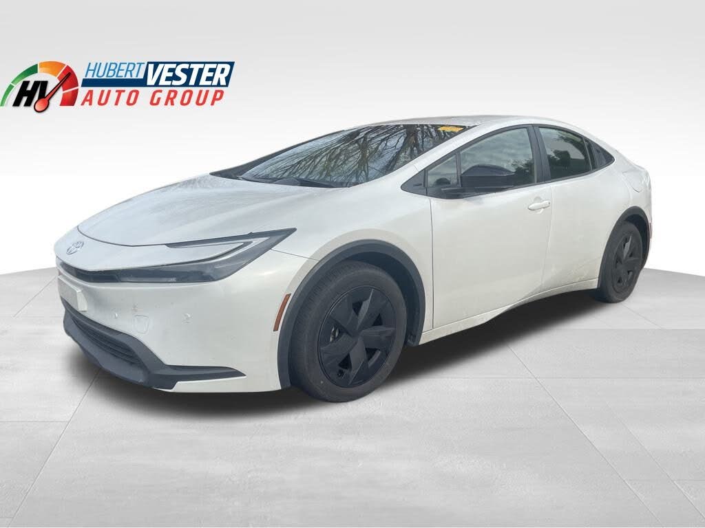 2024 Toyota Prius LE FWD