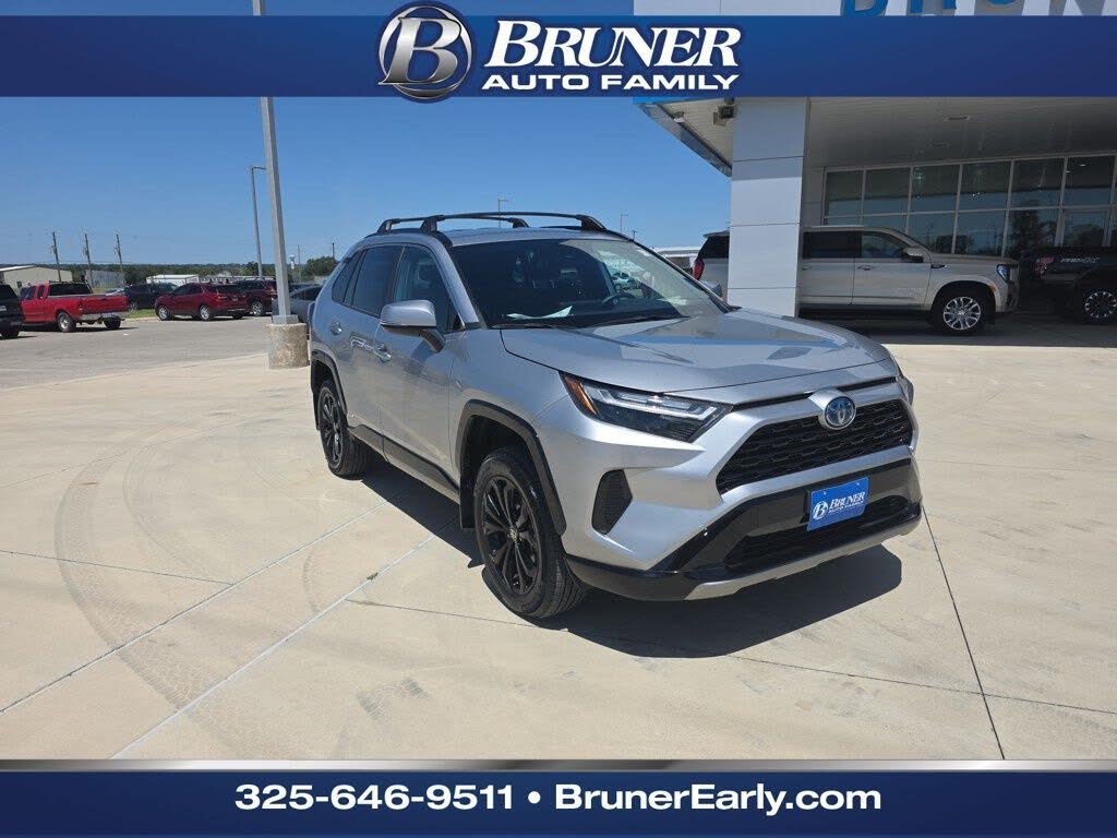 2024 Toyota RAV4 Hybrid SE AWD