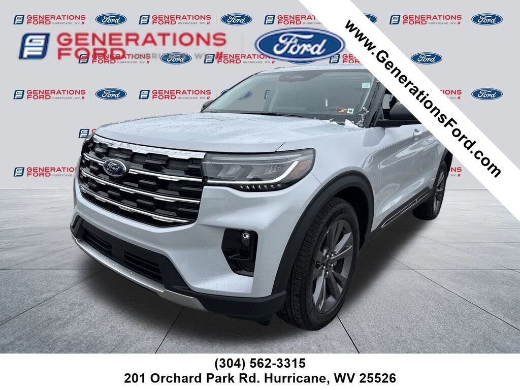 2025 Ford Explorer Active AWD