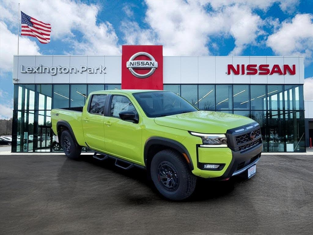 2026 Nissan Frontier PRO-4X Crew Cab LB 4WD