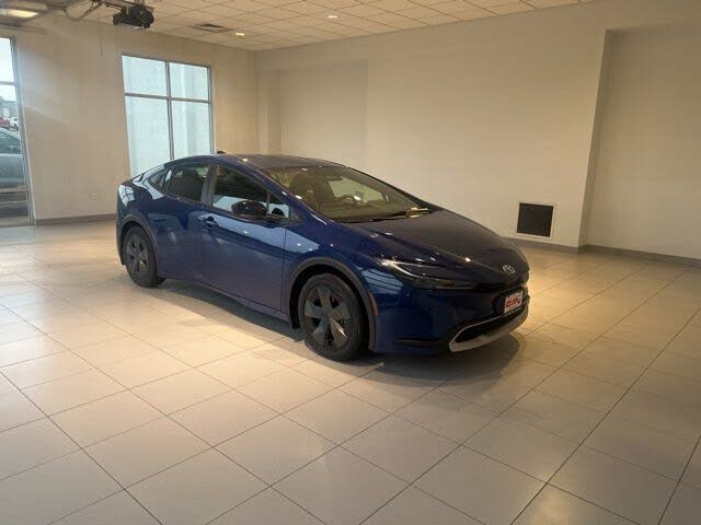 2026 Toyota Prius Plug-In Hybrid SE FWD