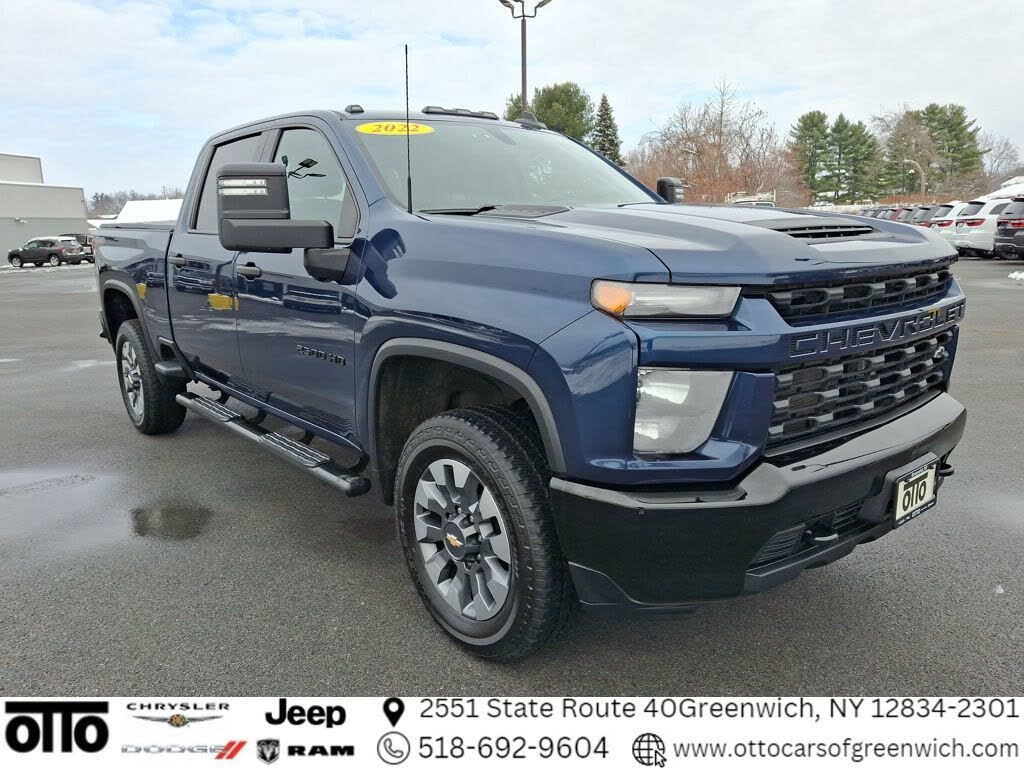 2022 Chevrolet Silverado 2500HD Custom Crew Cab 4WD