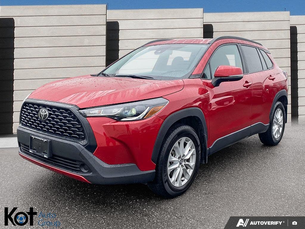 2022 Toyota Corolla Cross LE AWD