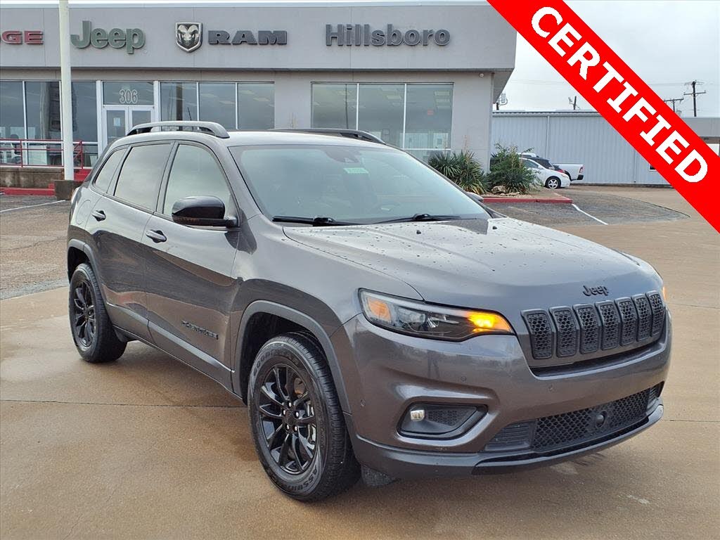 2023 Jeep Cherokee Altitude 4WD