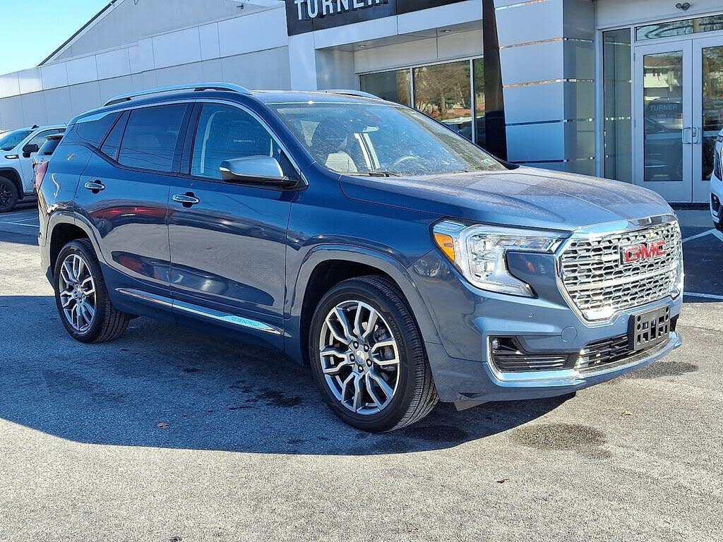 2024 GMC Terrain Denali AWD