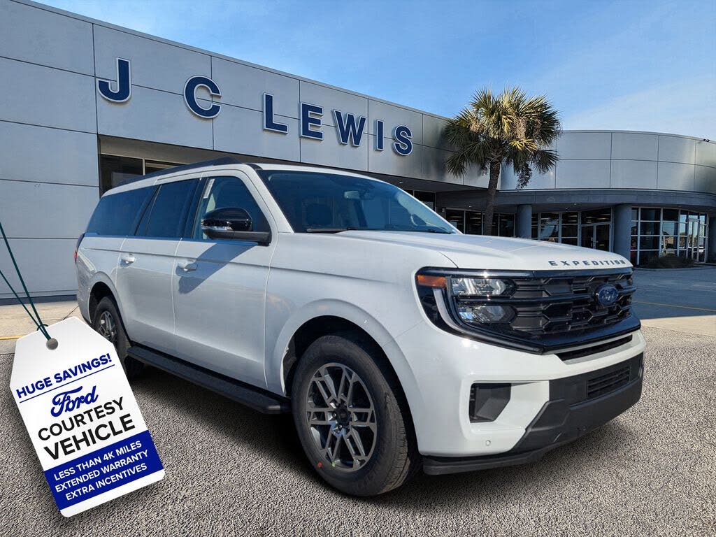 2025 Ford Expedition MAX Active RWD