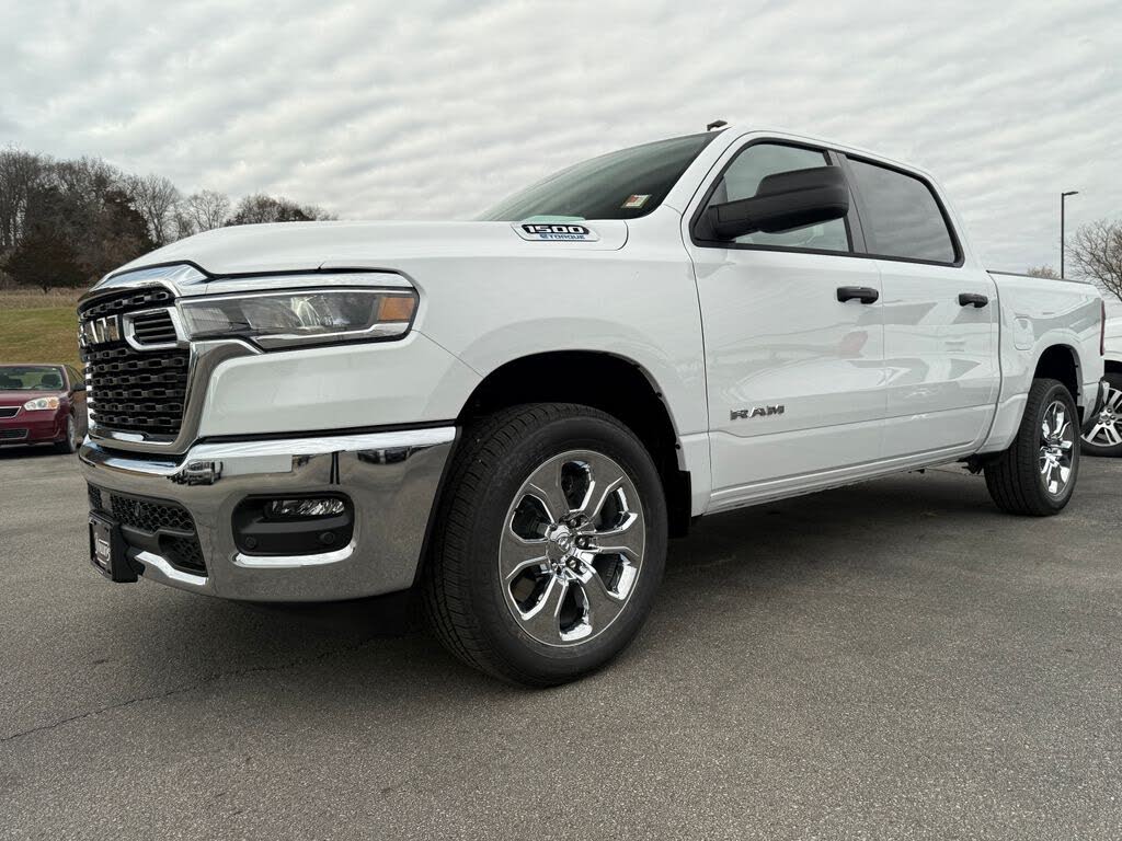 2025 RAM 1500 Big Horn Crew Cab 4WD