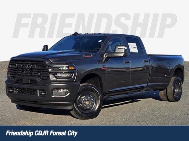 2026 RAM 3500 Tradesman Crew Cab LB DRW 4WD